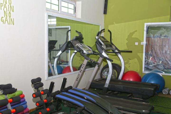 Health and Fitness 34 of 44