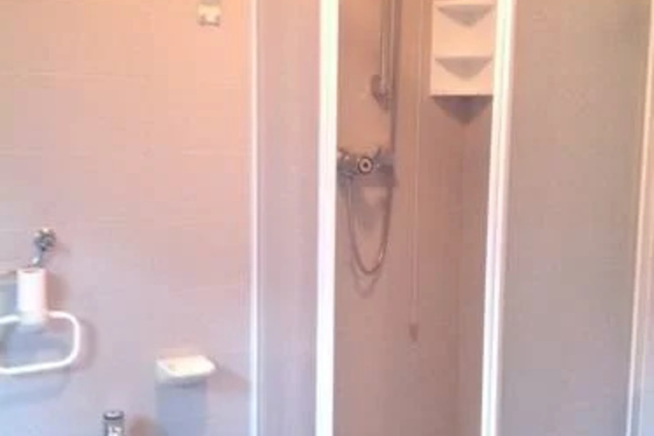 Room 8 of 15