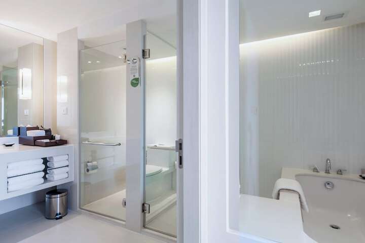 Room 80 of 135