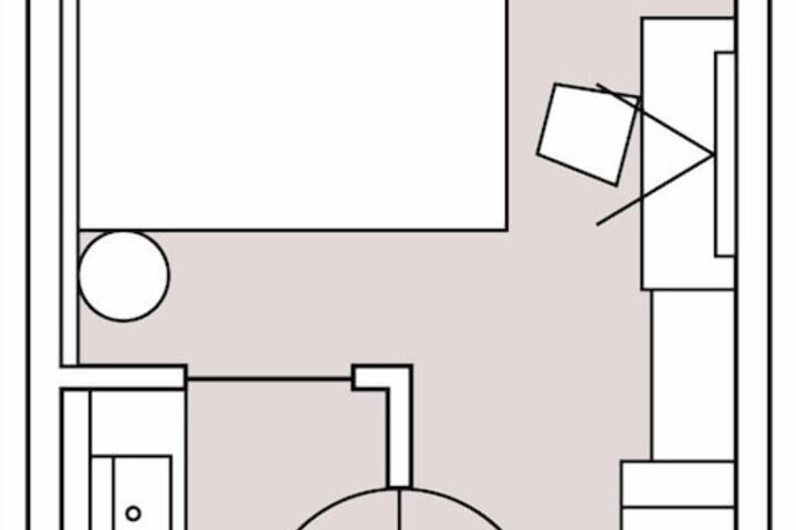 Room 35 of 106