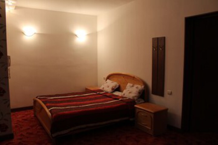 Room 15 of 61