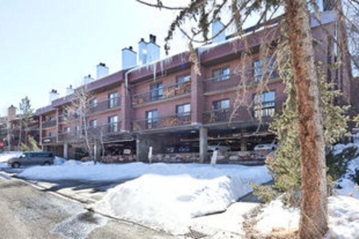 Snow Blaze Condos