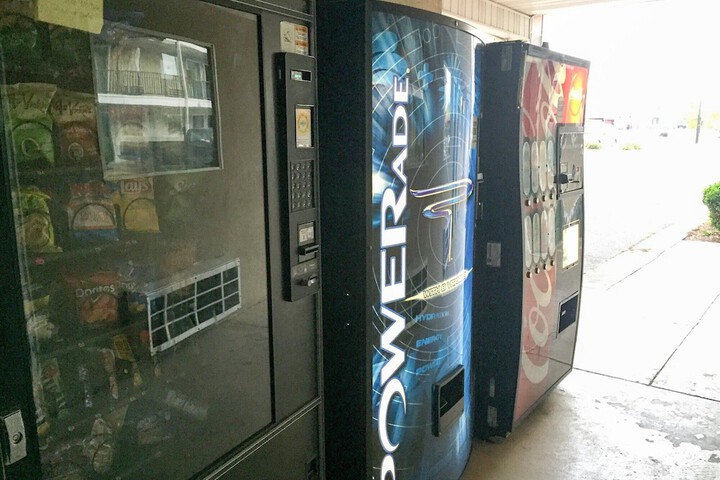 Vending machine
