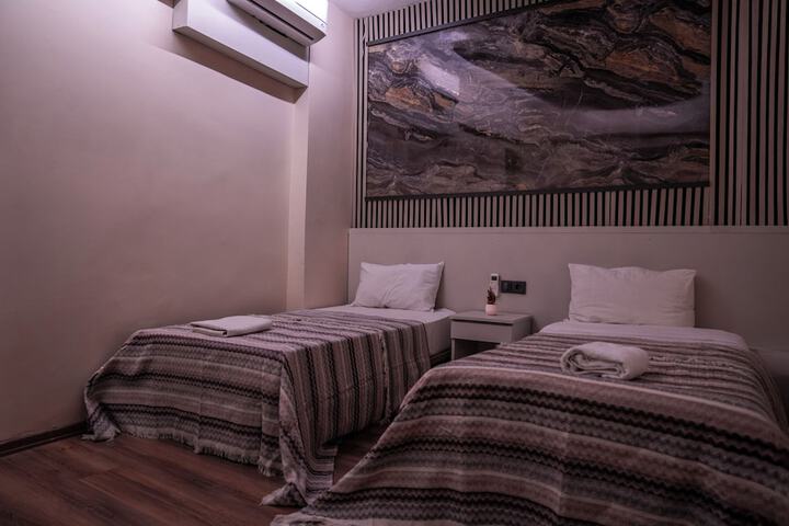 Room 15 of 43