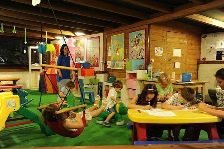 Childrens Activities 72 of 110