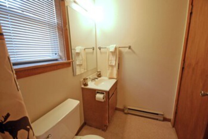 Room 7 of 40