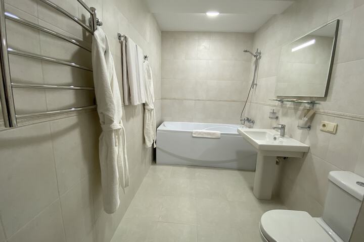 Room 46 of 54