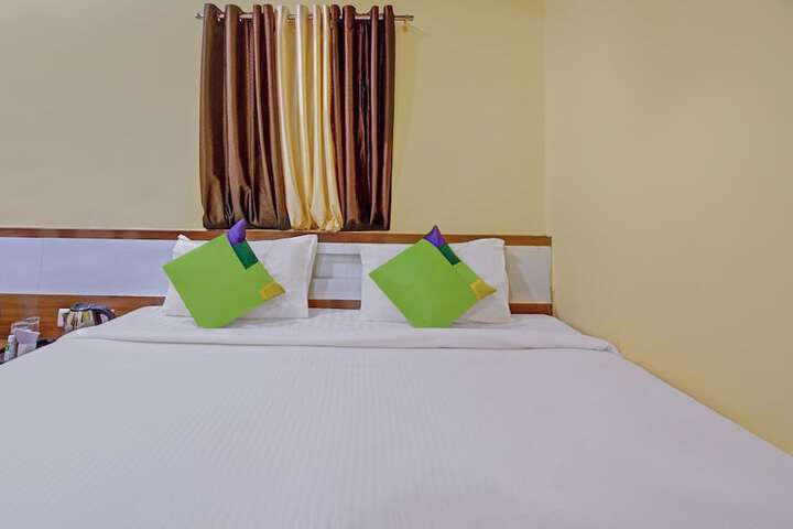 Room 30 of 76