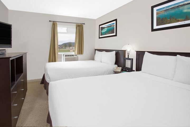 Room 6 of 37