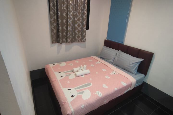 Room 5 of 30