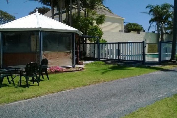 Property Grounds 53 of 58