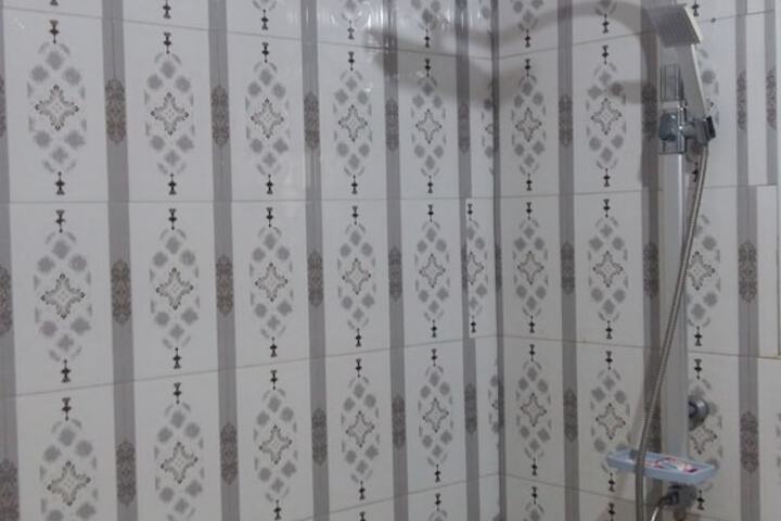 Room 12 of 14