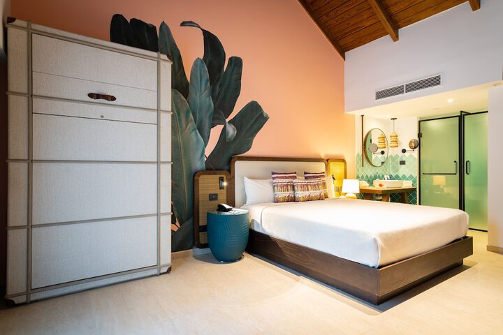 Room 20 of 218