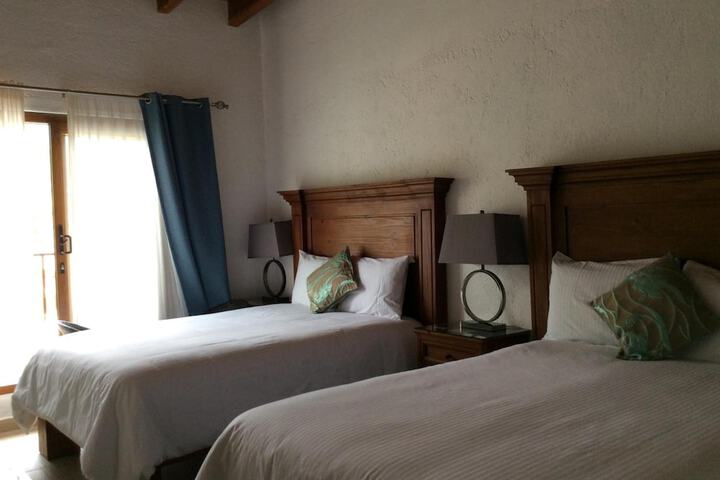 Room 7 of 52