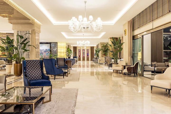Guest Lobby