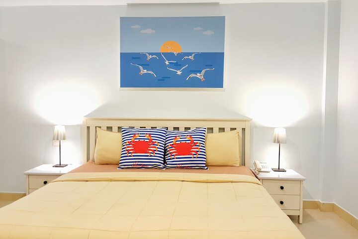 Room 13 of 50