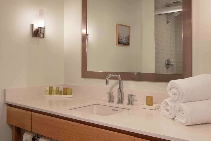Bathroom shower