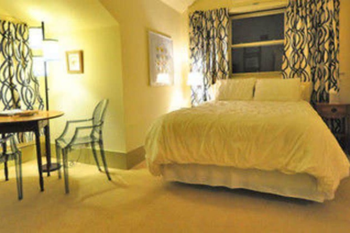 Room 38 of 278