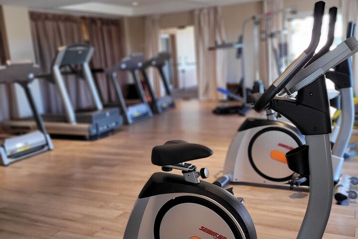 Health and Fitness 20 of 32