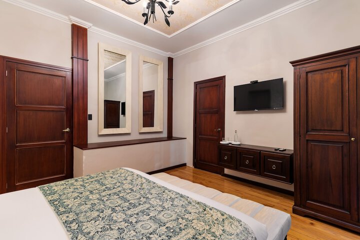 Room 20 of 74