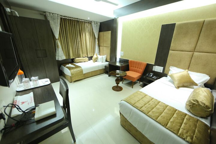 Room 5 of 31