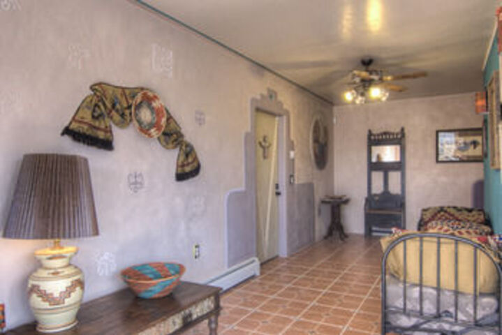 Room 18 of 22