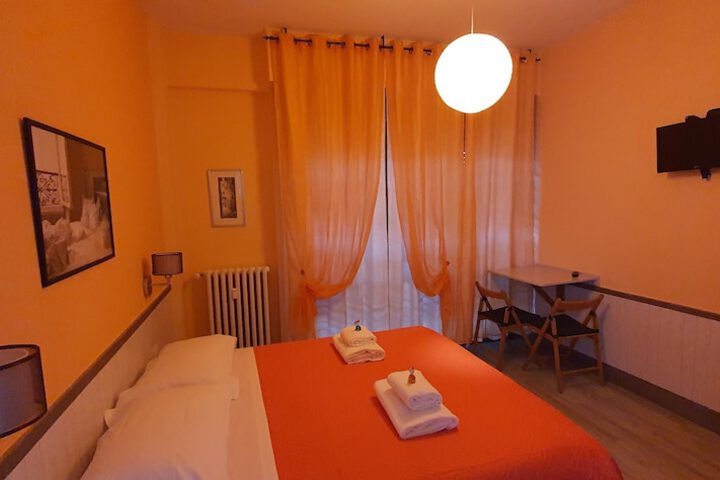 Room 4 of 67