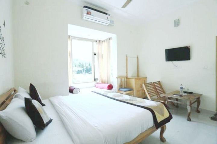 Room 7 of 140