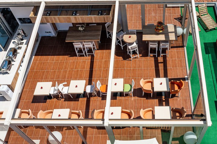 Terrace/Patio 53 of 54