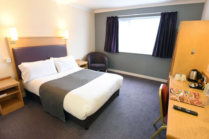 Room 12 of 31