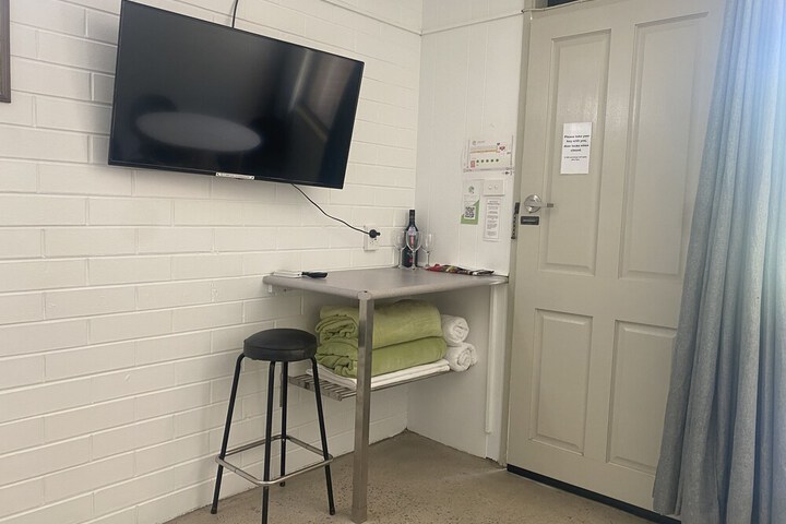 Room 10 of 47