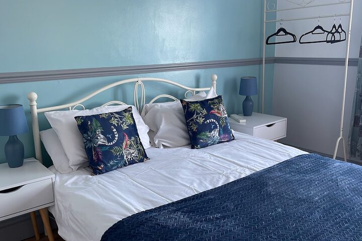 Room 53 of 263