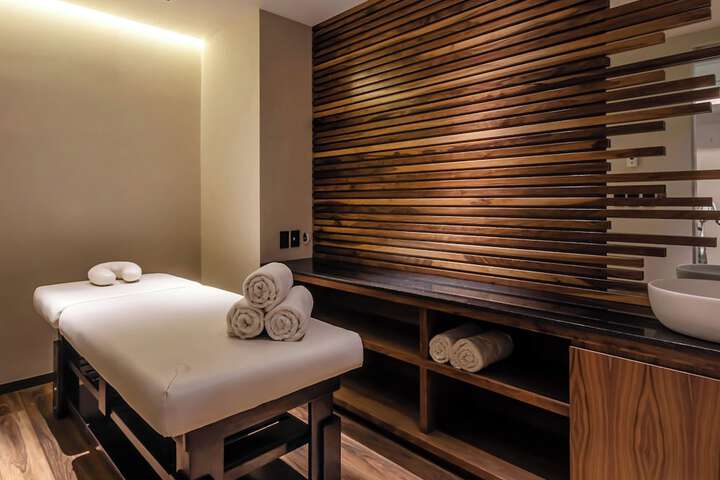 Spa 56 of 105