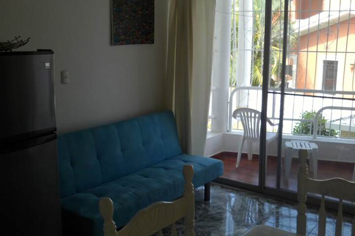 Room 10 of 24