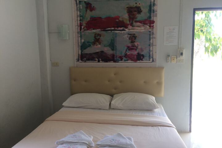 Room 7 of 71