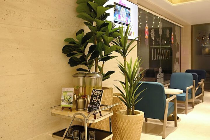 Hotel Interior 15 of 170