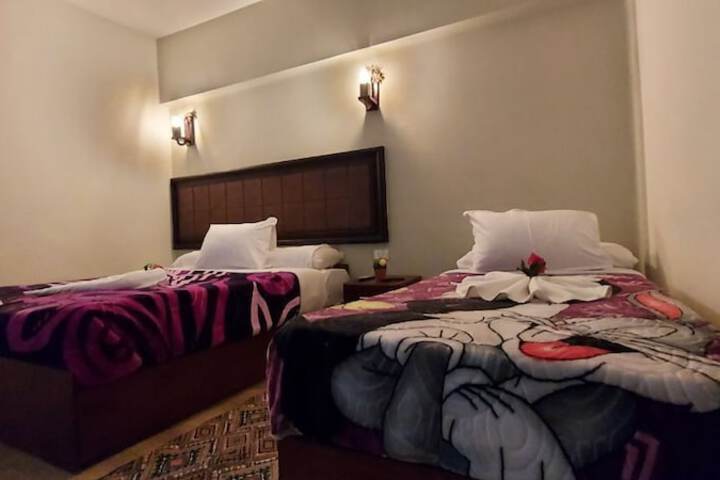Room 29 of 61
