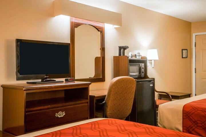 1 King Bed 1 Double Bed (7 of 9)