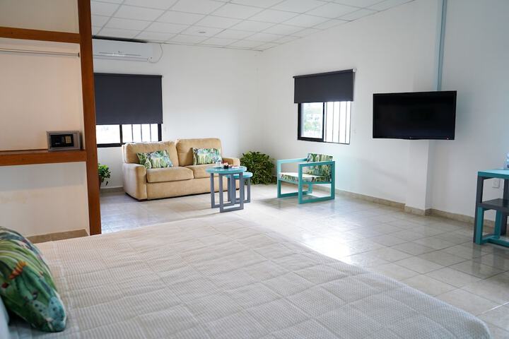 Room 6 of 48