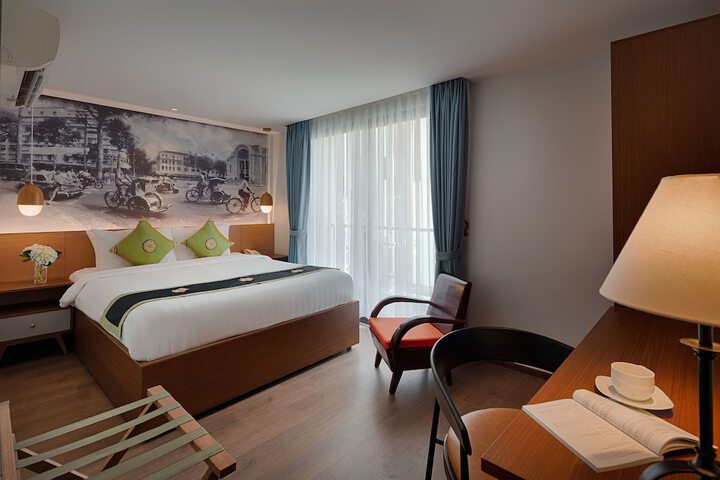 Room 8 of 72