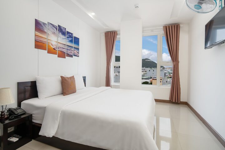 Room 16 of 45