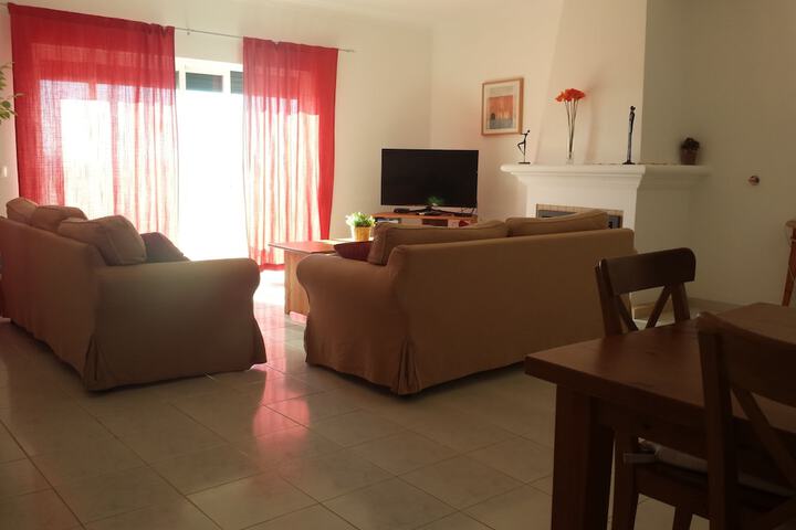 Room 26 of 38
