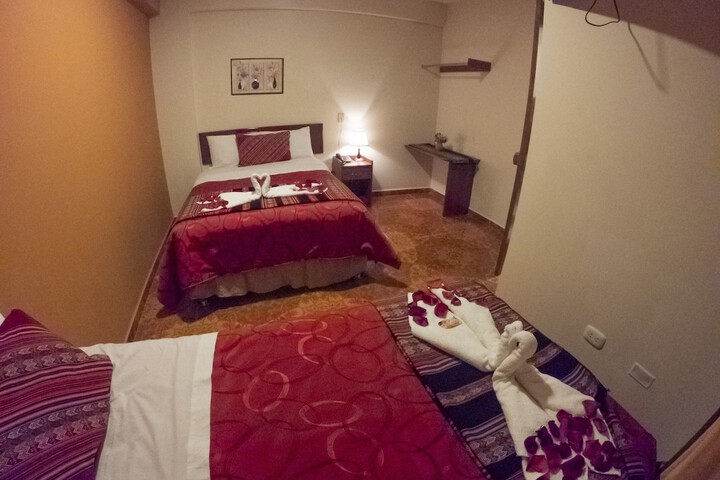 Room 10 of 34