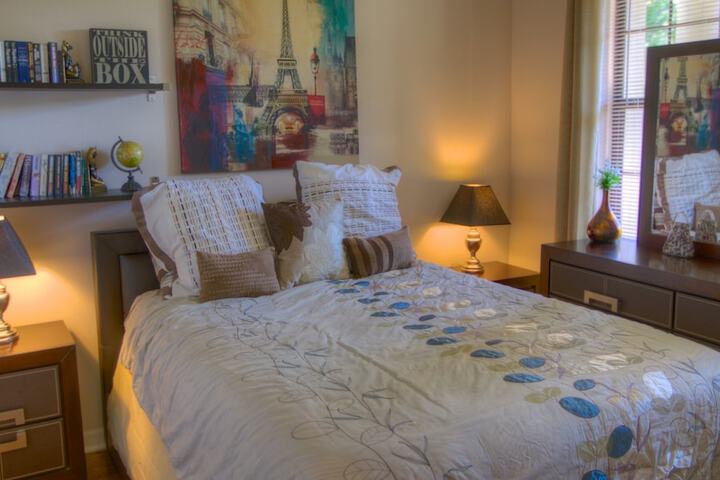Room 3 of 25