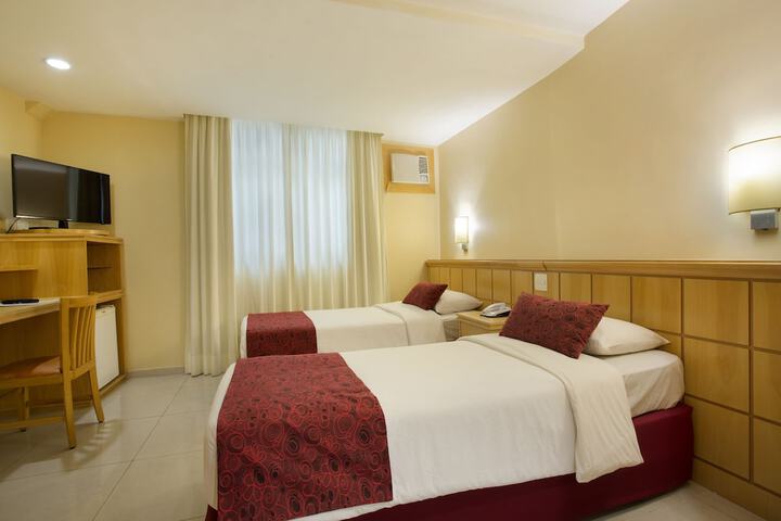 Room 13 of 116