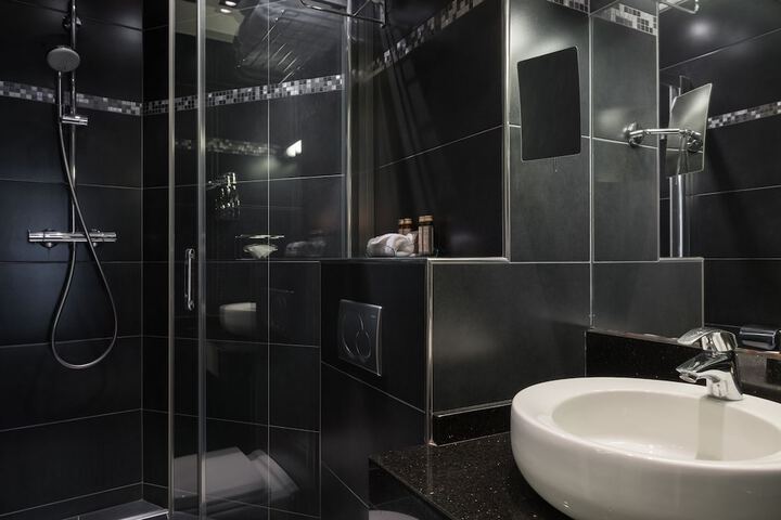 Bath Interior