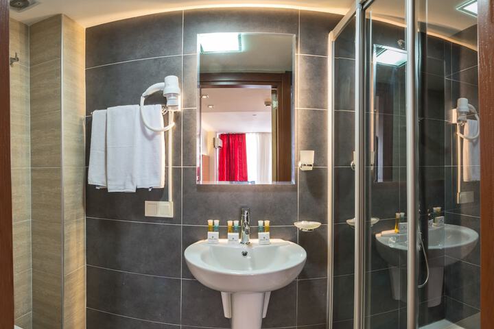 Bathroom Vanities