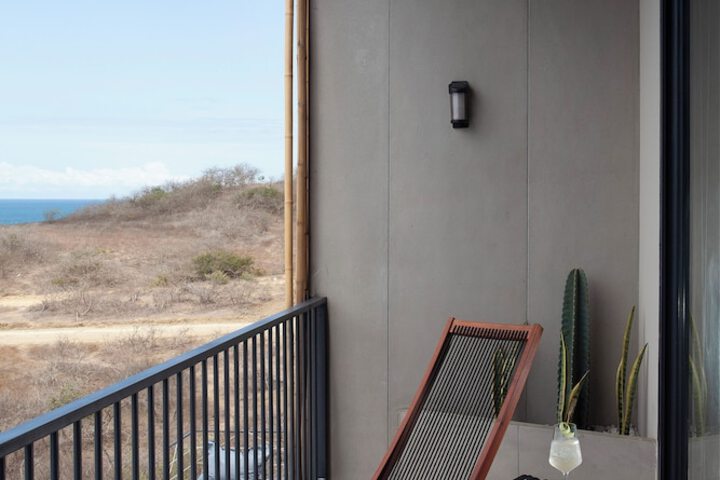 Terrace/Patio 124 of 125