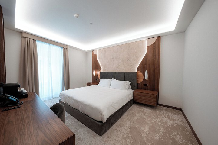 Room 47 of 197