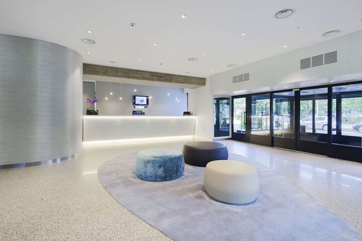 Hotel Lobby